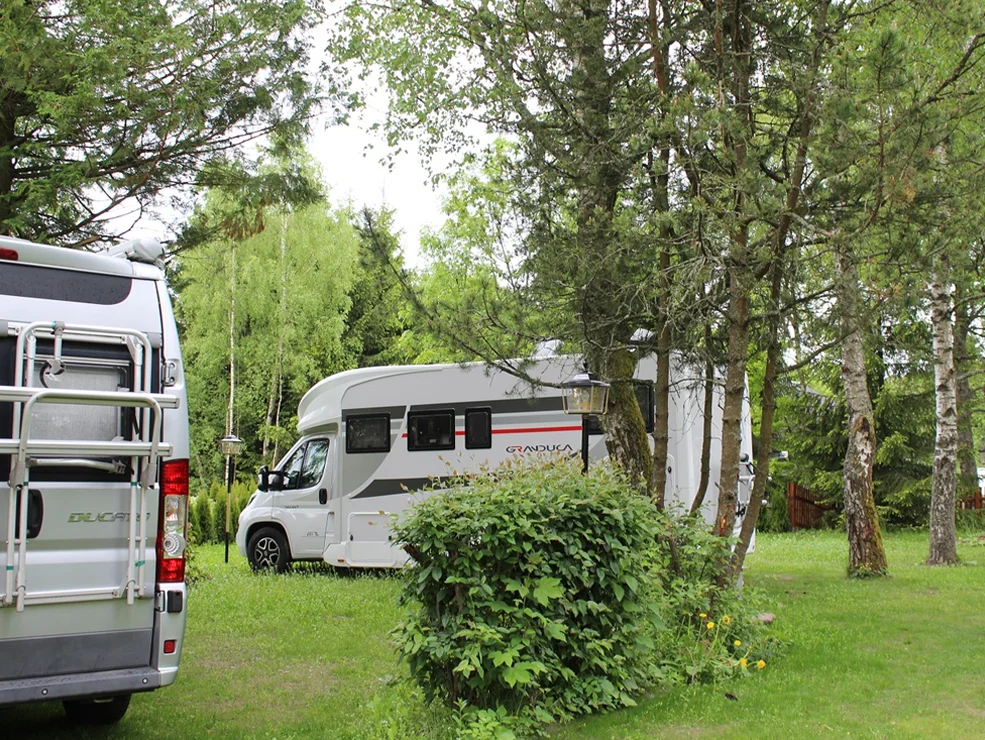 Wohnmobilstellplatz, Caravanstellplätze, Wohnwagenstellplatz , Mini-Camper-Stellplatz mit Wasseranschluss und Stromanschluss in Jöhstadt im Erzgebirge
